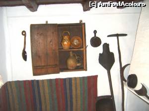 [P11] Interior casa lui Ion Roată » foto by Michi
 - 
<span class="allrVoted glyphicon glyphicon-heart hidden" id="av630339"></span>
<a class="m-l-10 hidden" id="sv630339" onclick="voting_Foto_DelVot(,630339,17524)" role="button">șterge vot <span class="glyphicon glyphicon-remove"></span></a>
<a id="v9630339" class=" c-red"  onclick="voting_Foto_SetVot(630339)" role="button"><span class="glyphicon glyphicon-heart-empty"></span> <b>LIKE</b> = Votează poza</a> <img class="hidden"  id="f630339W9" src="/imagini/loader.gif" border="0" /><span class="AjErrMes hidden" id="e630339ErM"></span>