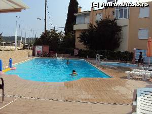 [P09] 9. Piscina folosită în comun cu Hotel Maria.  » foto by msnd
 - 
<span class="allrVoted glyphicon glyphicon-heart hidden" id="av560185"></span>
<a class="m-l-10 hidden" id="sv560185" onclick="voting_Foto_DelVot(,560185,17533)" role="button">șterge vot <span class="glyphicon glyphicon-remove"></span></a>
<a id="v9560185" class=" c-red"  onclick="voting_Foto_SetVot(560185)" role="button"><span class="glyphicon glyphicon-heart-empty"></span> <b>LIKE</b> = Votează poza</a> <img class="hidden"  id="f560185W9" src="/imagini/loader.gif" border="0" /><span class="AjErrMes hidden" id="e560185ErM"></span>