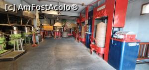 [P31] prese de măsline în fabricuța de la Sotirelis » foto by Nobodyforever
 - 
<span class="allrVoted glyphicon glyphicon-heart hidden" id="av1323472"></span>
<a class="m-l-10 hidden" id="sv1323472" onclick="voting_Foto_DelVot(,1323472,17592)" role="button">șterge vot <span class="glyphicon glyphicon-remove"></span></a>
<a id="v91323472" class=" c-red"  onclick="voting_Foto_SetVot(1323472)" role="button"><span class="glyphicon glyphicon-heart-empty"></span> <b>LIKE</b> = Votează poza</a> <img class="hidden"  id="f1323472W9" src="/imagini/loader.gif" border="0" /><span class="AjErrMes hidden" id="e1323472ErM"></span>