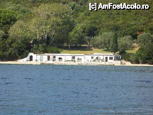 [P09] Taverna si plaja preferata de catre Onassis pentru a isi intampina oaspetii » foto by vlado2
 - 
<span class="allrVoted glyphicon glyphicon-heart hidden" id="av467449"></span>
<a class="m-l-10 hidden" id="sv467449" onclick="voting_Foto_DelVot(,467449,17593)" role="button">șterge vot <span class="glyphicon glyphicon-remove"></span></a>
<a id="v9467449" class=" c-red"  onclick="voting_Foto_SetVot(467449)" role="button"><span class="glyphicon glyphicon-heart-empty"></span> <b>LIKE</b> = Votează poza</a> <img class="hidden"  id="f467449W9" src="/imagini/loader.gif" border="0" /><span class="AjErrMes hidden" id="e467449ErM"></span>