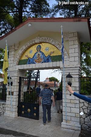 [P37] Intrarea la mânăstirea Faneromeni.  » foto by Ioan Raita
 - 
<span class="allrVoted glyphicon glyphicon-heart hidden" id="av574854"></span>
<a class="m-l-10 hidden" id="sv574854" onclick="voting_Foto_DelVot(,574854,17593)" role="button">șterge vot <span class="glyphicon glyphicon-remove"></span></a>
<a id="v9574854" class=" c-red"  onclick="voting_Foto_SetVot(574854)" role="button"><span class="glyphicon glyphicon-heart-empty"></span> <b>LIKE</b> = Votează poza</a> <img class="hidden"  id="f574854W9" src="/imagini/loader.gif" border="0" /><span class="AjErrMes hidden" id="e574854ErM"></span>