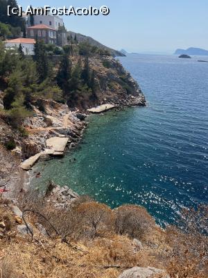 [P15] plaja pe stanci in hydra » foto by ailynuka
 - 
<span class="allrVoted glyphicon glyphicon-heart hidden" id="av1324841"></span>
<a class="m-l-10 hidden" id="sv1324841" onclick="voting_Foto_DelVot(,1324841,17636)" role="button">șterge vot <span class="glyphicon glyphicon-remove"></span></a>
<a id="v91324841" class=" c-red"  onclick="voting_Foto_SetVot(1324841)" role="button"><span class="glyphicon glyphicon-heart-empty"></span> <b>LIKE</b> = Votează poza</a> <img class="hidden"  id="f1324841W9" src="/imagini/loader.gif" border="0" /><span class="AjErrMes hidden" id="e1324841ErM"></span>