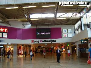 [P01] Utrecht -al doilea nod feroviar al Olandei, am ajuns in gara si in prelungirea ei am intrat in Hoog Catharijne, la shopping prin mai mult de 100 de magazine » foto by mireille
 - 
<span class="allrVoted glyphicon glyphicon-heart hidden" id="av572989"></span>
<a class="m-l-10 hidden" id="sv572989" onclick="voting_Foto_DelVot(,572989,17711)" role="button">șterge vot <span class="glyphicon glyphicon-remove"></span></a>
<a id="v9572989" class=" c-red"  onclick="voting_Foto_SetVot(572989)" role="button"><span class="glyphicon glyphicon-heart-empty"></span> <b>LIKE</b> = Votează poza</a> <img class="hidden"  id="f572989W9" src="/imagini/loader.gif" border="0" /><span class="AjErrMes hidden" id="e572989ErM"></span>