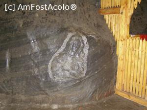 [P12] Salina din Cacica - Basorelief in sare, pe peretii 'Capelei Ortodoxe' » foto by RoF*
 - 
<span class="allrVoted glyphicon glyphicon-heart hidden" id="av706462"></span>
<a class="m-l-10 hidden" id="sv706462" onclick="voting_Foto_DelVot(,706462,17758)" role="button">șterge vot <span class="glyphicon glyphicon-remove"></span></a>
<a id="v9706462" class=" c-red"  onclick="voting_Foto_SetVot(706462)" role="button"><span class="glyphicon glyphicon-heart-empty"></span> <b>LIKE</b> = Votează poza</a> <img class="hidden"  id="f706462W9" src="/imagini/loader.gif" border="0" /><span class="AjErrMes hidden" id="e706462ErM"></span>