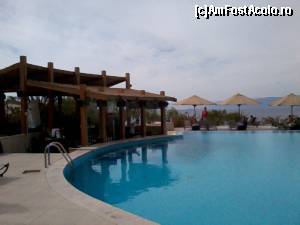 [P02] resort Berenice cu acces la plaja privata de la Marea Rosie. Se ajunge cu shuttle-bus free de la hotelul fiecaruia. De 3 ori/zi » foto by Swan1
 - 
<span class="allrVoted glyphicon glyphicon-heart hidden" id="av576926"></span>
<a class="m-l-10 hidden" id="sv576926" onclick="voting_Foto_DelVot(,576926,17763)" role="button">șterge vot <span class="glyphicon glyphicon-remove"></span></a>
<a id="v9576926" class=" c-red"  onclick="voting_Foto_SetVot(576926)" role="button"><span class="glyphicon glyphicon-heart-empty"></span> <b>LIKE</b> = Votează poza</a> <img class="hidden"  id="f576926W9" src="/imagini/loader.gif" border="0" /><span class="AjErrMes hidden" id="e576926ErM"></span>