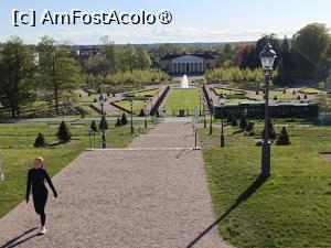 [P61] Uppsala, Grădina Botanică pozată de sus de la Castel » foto by mprofeanu
 - 
<span class="allrVoted glyphicon glyphicon-heart hidden" id="av1513437"></span>
<a class="m-l-10 hidden" id="sv1513437" onclick="voting_Foto_DelVot(,1513437,17905)" role="button">șterge vot <span class="glyphicon glyphicon-remove"></span></a>
<a id="v91513437" class=" c-red"  onclick="voting_Foto_SetVot(1513437)" role="button"><span class="glyphicon glyphicon-heart-empty"></span> <b>LIKE</b> = Votează poza</a> <img class="hidden"  id="f1513437W9" src="/imagini/loader.gif" border="0" /><span class="AjErrMes hidden" id="e1513437ErM"></span>