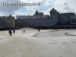 [P11] Castelul Saint-Malo și <strong>La Plage de l'Eventail</strong> » foto by Mika
 - 
<span class="allrVoted glyphicon glyphicon-heart hidden" id="av1269211"></span>
<a class="m-l-10 hidden" id="sv1269211" onclick="voting_Foto_DelVot(,1269211,17928)" role="button">șterge vot <span class="glyphicon glyphicon-remove"></span></a>
<a id="v91269211" class=" c-red"  onclick="voting_Foto_SetVot(1269211)" role="button"><span class="glyphicon glyphicon-heart-empty"></span> <b>LIKE</b> = Votează poza</a> <img class="hidden"  id="f1269211W9" src="/imagini/loader.gif" border="0" /><span class="AjErrMes hidden" id="e1269211ErM"></span>