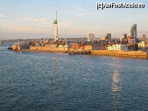 [P46] Portsmouth » foto by DarkAng3L
 - 
<span class="allrVoted glyphicon glyphicon-heart hidden" id="av588406"></span>
<a class="m-l-10 hidden" id="sv588406" onclick="voting_Foto_DelVot(,588406,17930)" role="button">șterge vot <span class="glyphicon glyphicon-remove"></span></a>
<a id="v9588406" class=" c-red"  onclick="voting_Foto_SetVot(588406)" role="button"><span class="glyphicon glyphicon-heart-empty"></span> <b>LIKE</b> = Votează poza</a> <img class="hidden"  id="f588406W9" src="/imagini/loader.gif" border="0" /><span class="AjErrMes hidden" id="e588406ErM"></span>