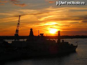 [P50] Asfintit superb peste Portsmouth » foto by DarkAng3L
 - 
<span class="allrVoted glyphicon glyphicon-heart hidden" id="av588410"></span>
<a class="m-l-10 hidden" id="sv588410" onclick="voting_Foto_DelVot(,588410,17930)" role="button">șterge vot <span class="glyphicon glyphicon-remove"></span></a>
<a id="v9588410" class=" c-red"  onclick="voting_Foto_SetVot(588410)" role="button"><span class="glyphicon glyphicon-heart-empty"></span> <b>LIKE</b> = Votează poza</a> <img class="hidden"  id="f588410W9" src="/imagini/loader.gif" border="0" /><span class="AjErrMes hidden" id="e588410ErM"></span>