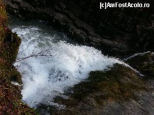 [P25] o mica cascada spumoasa de pe paraul Bigar » foto by Dan&Ema
 - 
<span class="allrVoted glyphicon glyphicon-heart hidden" id="av588927"></span>
<a class="m-l-10 hidden" id="sv588927" onclick="voting_Foto_DelVot(,588927,17936)" role="button">șterge vot <span class="glyphicon glyphicon-remove"></span></a>
<a id="v9588927" class=" c-red"  onclick="voting_Foto_SetVot(588927)" role="button"><span class="glyphicon glyphicon-heart-empty"></span> <b>LIKE</b> = Votează poza</a> <img class="hidden"  id="f588927W9" src="/imagini/loader.gif" border="0" /><span class="AjErrMes hidden" id="e588927ErM"></span>