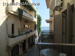 [P21] Vedere de pe balconul camerei inspre plajă » foto by sofnicus
 - 
<span class="allrVoted glyphicon glyphicon-heart hidden" id="av723328"></span>
<a class="m-l-10 hidden" id="sv723328" onclick="voting_Foto_DelVot(,723328,17957)" role="button">șterge vot <span class="glyphicon glyphicon-remove"></span></a>
<a id="v9723328" class=" c-red"  onclick="voting_Foto_SetVot(723328)" role="button"><span class="glyphicon glyphicon-heart-empty"></span> <b>LIKE</b> = Votează poza</a> <img class="hidden"  id="f723328W9" src="/imagini/loader.gif" border="0" /><span class="AjErrMes hidden" id="e723328ErM"></span>