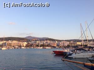 [P10] orasul vazut din port » foto by alexandrac
 - 
<span class="allrVoted glyphicon glyphicon-heart hidden" id="av923947"></span>
<a class="m-l-10 hidden" id="sv923947" onclick="voting_Foto_DelVot(,923947,17971)" role="button">șterge vot <span class="glyphicon glyphicon-remove"></span></a>
<a id="v9923947" class=" c-red"  onclick="voting_Foto_SetVot(923947)" role="button"><span class="glyphicon glyphicon-heart-empty"></span> <b>LIKE</b> = Votează poza</a> <img class="hidden"  id="f923947W9" src="/imagini/loader.gif" border="0" /><span class="AjErrMes hidden" id="e923947ErM"></span>