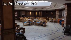 [P21] Salonul octogonal al Restaurantului Palm&rdquo;s Brasserie. » foto by ovidiuyepi
 - 
<span class="allrVoted glyphicon glyphicon-heart hidden" id="av1358156"></span>
<a class="m-l-10 hidden" id="sv1358156" onclick="voting_Foto_DelVot(,1358156,18013)" role="button">șterge vot <span class="glyphicon glyphicon-remove"></span></a>
<a id="v91358156" class=" c-red"  onclick="voting_Foto_SetVot(1358156)" role="button"><span class="glyphicon glyphicon-heart-empty"></span> <b>LIKE</b> = Votează poza</a> <img class="hidden"  id="f1358156W9" src="/imagini/loader.gif" border="0" /><span class="AjErrMes hidden" id="e1358156ErM"></span>