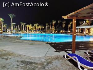 [P48] Seara la piscina (inchisa). » foto by ovidiuyepi
 - 
<span class="allrVoted glyphicon glyphicon-heart hidden" id="av1358183"></span>
<a class="m-l-10 hidden" id="sv1358183" onclick="voting_Foto_DelVot(,1358183,18013)" role="button">șterge vot <span class="glyphicon glyphicon-remove"></span></a>
<a id="v91358183" class=" c-red"  onclick="voting_Foto_SetVot(1358183)" role="button"><span class="glyphicon glyphicon-heart-empty"></span> <b>LIKE</b> = Votează poza</a> <img class="hidden"  id="f1358183W9" src="/imagini/loader.gif" border="0" /><span class="AjErrMes hidden" id="e1358183ErM"></span>