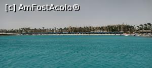 [P58] Hotelul vazut de pe mica insulita. » foto by ovidiuyepi
 - 
<span class="allrVoted glyphicon glyphicon-heart hidden" id="av1358193"></span>
<a class="m-l-10 hidden" id="sv1358193" onclick="voting_Foto_DelVot(,1358193,18013)" role="button">șterge vot <span class="glyphicon glyphicon-remove"></span></a>
<a id="v91358193" class=" c-red"  onclick="voting_Foto_SetVot(1358193)" role="button"><span class="glyphicon glyphicon-heart-empty"></span> <b>LIKE</b> = Votează poza</a> <img class="hidden"  id="f1358193W9" src="/imagini/loader.gif" border="0" /><span class="AjErrMes hidden" id="e1358193ErM"></span>