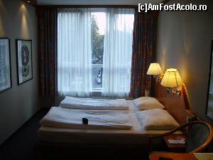 [P02] Hotel Kaiser Franz Joseph Viena » foto by alina.prisecaru
 - 
<span class="allrVoted glyphicon glyphicon-heart hidden" id="av593534"></span>
<a class="m-l-10 hidden" id="sv593534" onclick="voting_Foto_DelVot(,593534,18058)" role="button">șterge vot <span class="glyphicon glyphicon-remove"></span></a>
<a id="v9593534" class=" c-red"  onclick="voting_Foto_SetVot(593534)" role="button"><span class="glyphicon glyphicon-heart-empty"></span> <b>LIKE</b> = Votează poza</a> <img class="hidden"  id="f593534W9" src="/imagini/loader.gif" border="0" /><span class="AjErrMes hidden" id="e593534ErM"></span>