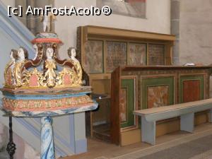 [P35] Cârța - Abația cisterciană Cârța. În biserică.  » foto by iulianic
 - 
<span class="allrVoted glyphicon glyphicon-heart hidden" id="av1116133"></span>
<a class="m-l-10 hidden" id="sv1116133" onclick="voting_Foto_DelVot(,1116133,18101)" role="button">șterge vot <span class="glyphicon glyphicon-remove"></span></a>
<a id="v91116133" class=" c-red"  onclick="voting_Foto_SetVot(1116133)" role="button"><span class="glyphicon glyphicon-heart-empty"></span> <b>LIKE</b> = Votează poza</a> <img class="hidden"  id="f1116133W9" src="/imagini/loader.gif" border="0" /><span class="AjErrMes hidden" id="e1116133ErM"></span>