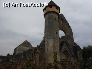 [P04] Cârța - Abația cisterciană Cârța. Imagine surprinsă din stradă.  » foto by iulianic
 - 
<span class="allrVoted glyphicon glyphicon-heart hidden" id="av1116102"></span>
<a class="m-l-10 hidden" id="sv1116102" onclick="voting_Foto_DelVot(,1116102,18101)" role="button">șterge vot <span class="glyphicon glyphicon-remove"></span></a>
<a id="v91116102" class=" c-red"  onclick="voting_Foto_SetVot(1116102)" role="button"><span class="glyphicon glyphicon-heart-empty"></span> <b>LIKE</b> = Votează poza</a> <img class="hidden"  id="f1116102W9" src="/imagini/loader.gif" border="0" /><span class="AjErrMes hidden" id="e1116102ErM"></span>