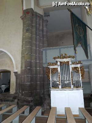 [P30] Mânăstirea cisterciană Cârța - detaliu interior biserică - orga de la parter și corul la etaj » foto by Dragoș_MD
 - 
<span class="allrVoted glyphicon glyphicon-heart hidden" id="av498195"></span>
<a class="m-l-10 hidden" id="sv498195" onclick="voting_Foto_DelVot(,498195,18101)" role="button">șterge vot <span class="glyphicon glyphicon-remove"></span></a>
<a id="v9498195" class=" c-red"  onclick="voting_Foto_SetVot(498195)" role="button"><span class="glyphicon glyphicon-heart-empty"></span> <b>LIKE</b> = Votează poza</a> <img class="hidden"  id="f498195W9" src="/imagini/loader.gif" border="0" /><span class="AjErrMes hidden" id="e498195ErM"></span>