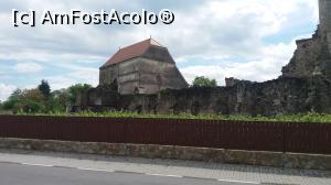 [P03] Abația Cisterciană Cârța văzută din parcare » foto by costy69*
 - 
<span class="allrVoted glyphicon glyphicon-heart hidden" id="av756174"></span>
<a class="m-l-10 hidden" id="sv756174" onclick="voting_Foto_DelVot(,756174,18101)" role="button">șterge vot <span class="glyphicon glyphicon-remove"></span></a>
<a id="v9756174" class=" c-red"  onclick="voting_Foto_SetVot(756174)" role="button"><span class="glyphicon glyphicon-heart-empty"></span> <b>LIKE</b> = Votează poza</a> <img class="hidden"  id="f756174W9" src="/imagini/loader.gif" border="0" /><span class="AjErrMes hidden" id="e756174ErM"></span>