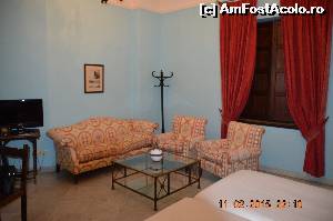 [P11] Zona de relaxare din camera cea mare » foto by crismis
 - 
<span class="allrVoted glyphicon glyphicon-heart hidden" id="av601216"></span>
<a class="m-l-10 hidden" id="sv601216" onclick="voting_Foto_DelVot(,601216,18161)" role="button">șterge vot <span class="glyphicon glyphicon-remove"></span></a>
<a id="v9601216" class=" c-red"  onclick="voting_Foto_SetVot(601216)" role="button"><span class="glyphicon glyphicon-heart-empty"></span> <b>LIKE</b> = Votează poza</a> <img class="hidden"  id="f601216W9" src="/imagini/loader.gif" border="0" /><span class="AjErrMes hidden" id="e601216ErM"></span>