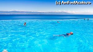 [P28] Piscina infinity, detaliu » foto by Admin
 - 
<span class="allrVoted glyphicon glyphicon-heart hidden" id="av608024"></span>
<a class="m-l-10 hidden" id="sv608024" onclick="voting_Foto_DelVot(,608024,18234)" role="button">șterge vot <span class="glyphicon glyphicon-remove"></span></a>
<a id="v9608024" class=" c-red"  onclick="voting_Foto_SetVot(608024)" role="button"><span class="glyphicon glyphicon-heart-empty"></span> <b>LIKE</b> = Votează poza</a> <img class="hidden"  id="f608024W9" src="/imagini/loader.gif" border="0" /><span class="AjErrMes hidden" id="e608024ErM"></span>
