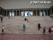[P05] Urcând pe scările spre platforma superioară a Altarului de la Pergamon(curtea interioară mărginită de friza lui Telephos » foto by mariana.olaru
 - 
<span class="allrVoted glyphicon glyphicon-heart hidden" id="av133206"></span>
<a class="m-l-10 hidden" id="sv133206" onclick="voting_Foto_DelVot(,133206,18249)" role="button">șterge vot <span class="glyphicon glyphicon-remove"></span></a>
<a id="v9133206" class=" c-red"  onclick="voting_Foto_SetVot(133206)" role="button"><span class="glyphicon glyphicon-heart-empty"></span> <b>LIKE</b> = Votează poza</a> <img class="hidden"  id="f133206W9" src="/imagini/loader.gif" border="0" /><span class="AjErrMes hidden" id="e133206ErM"></span>