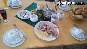 [P22] Breakfast - sala de mese de la parter, cele cuvenite dimineţii » foto by le_maitre
 - 
<span class="allrVoted glyphicon glyphicon-heart hidden" id="av611264"></span>
<a class="m-l-10 hidden" id="sv611264" onclick="voting_Foto_DelVot(,611264,18305)" role="button">șterge vot <span class="glyphicon glyphicon-remove"></span></a>
<a id="v9611264" class=" c-red"  onclick="voting_Foto_SetVot(611264)" role="button"><span class="glyphicon glyphicon-heart-empty"></span> <b>LIKE</b> = Votează poza</a> <img class="hidden"  id="f611264W9" src="/imagini/loader.gif" border="0" /><span class="AjErrMes hidden" id="e611264ErM"></span>