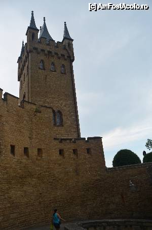 [P05] Castelul Hohenzollern » foto by alexionescu
 - 
<span class="allrVoted glyphicon glyphicon-heart hidden" id="av475744"></span>
<a class="m-l-10 hidden" id="sv475744" onclick="voting_Foto_DelVot(,475744,18333)" role="button">șterge vot <span class="glyphicon glyphicon-remove"></span></a>
<a id="v9475744" class=" c-red"  onclick="voting_Foto_SetVot(475744)" role="button"><span class="glyphicon glyphicon-heart-empty"></span> <b>LIKE</b> = Votează poza</a> <img class="hidden"  id="f475744W9" src="/imagini/loader.gif" border="0" /><span class="AjErrMes hidden" id="e475744ErM"></span>