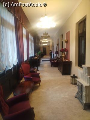 [P13] Hol parter spre camere » foto by Teodor17
 - 
<span class="allrVoted glyphicon glyphicon-heart hidden" id="av1503722"></span>
<a class="m-l-10 hidden" id="sv1503722" onclick="voting_Foto_DelVot(,1503722,18365)" role="button">șterge vot <span class="glyphicon glyphicon-remove"></span></a>
<a id="v91503722" class=" c-red"  onclick="voting_Foto_SetVot(1503722)" role="button"><span class="glyphicon glyphicon-heart-empty"></span> <b>LIKE</b> = Votează poza</a> <img class="hidden"  id="f1503722W9" src="/imagini/loader.gif" border="0" /><span class="AjErrMes hidden" id="e1503722ErM"></span>