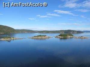 [P15] Tot mai multe insulițe pe fiordul Oslo.  » foto by Aurici
 - 
<span class="allrVoted glyphicon glyphicon-heart hidden" id="av802681"></span>
<a class="m-l-10 hidden" id="sv802681" onclick="voting_Foto_DelVot(,802681,18384)" role="button">șterge vot <span class="glyphicon glyphicon-remove"></span></a>
<a id="v9802681" class=" c-red"  onclick="voting_Foto_SetVot(802681)" role="button"><span class="glyphicon glyphicon-heart-empty"></span> <b>LIKE</b> = Votează poza</a> <img class="hidden"  id="f802681W9" src="/imagini/loader.gif" border="0" /><span class="AjErrMes hidden" id="e802681ErM"></span>