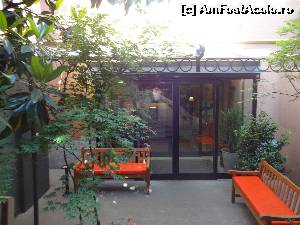 [P12] Intrarea in hotel (mezanin)  » foto by fanespoitorul
 - 
<span class="allrVoted glyphicon glyphicon-heart hidden" id="av619689"></span>
<a class="m-l-10 hidden" id="sv619689" onclick="voting_Foto_DelVot(,619689,18410)" role="button">șterge vot <span class="glyphicon glyphicon-remove"></span></a>
<a id="v9619689" class=" c-red"  onclick="voting_Foto_SetVot(619689)" role="button"><span class="glyphicon glyphicon-heart-empty"></span> <b>LIKE</b> = Votează poza</a> <img class="hidden"  id="f619689W9" src="/imagini/loader.gif" border="0" /><span class="AjErrMes hidden" id="e619689ErM"></span>