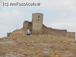 [P02] Cetatea Enisala - Ne apropiem de cetate. » foto by iulianic
 - 
<span class="allrVoted glyphicon glyphicon-heart hidden" id="av1380273"></span>
<a class="m-l-10 hidden" id="sv1380273" onclick="voting_Foto_DelVot(,1380273,18448)" role="button">șterge vot <span class="glyphicon glyphicon-remove"></span></a>
<a id="v91380273" class=" c-red"  onclick="voting_Foto_SetVot(1380273)" role="button"><span class="glyphicon glyphicon-heart-empty"></span> <b>LIKE</b> = Votează poza</a> <img class="hidden"  id="f1380273W9" src="/imagini/loader.gif" border="0" /><span class="AjErrMes hidden" id="e1380273ErM"></span>