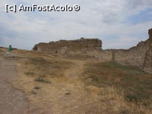[P26] Cetatea Enisala - » foto by iulianic
 - 
<span class="allrVoted glyphicon glyphicon-heart hidden" id="av1380297"></span>
<a class="m-l-10 hidden" id="sv1380297" onclick="voting_Foto_DelVot(,1380297,18448)" role="button">șterge vot <span class="glyphicon glyphicon-remove"></span></a>
<a id="v91380297" class=" c-red"  onclick="voting_Foto_SetVot(1380297)" role="button"><span class="glyphicon glyphicon-heart-empty"></span> <b>LIKE</b> = Votează poza</a> <img class="hidden"  id="f1380297W9" src="/imagini/loader.gif" border="0" /><span class="AjErrMes hidden" id="e1380297ErM"></span>