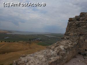 [P06] Cetatea Enisala - In cetate, vedere in imprejurimi. » foto by iulianic
 - 
<span class="allrVoted glyphicon glyphicon-heart hidden" id="av1380277"></span>
<a class="m-l-10 hidden" id="sv1380277" onclick="voting_Foto_DelVot(,1380277,18448)" role="button">șterge vot <span class="glyphicon glyphicon-remove"></span></a>
<a id="v91380277" class=" c-red"  onclick="voting_Foto_SetVot(1380277)" role="button"><span class="glyphicon glyphicon-heart-empty"></span> <b>LIKE</b> = Votează poza</a> <img class="hidden"  id="f1380277W9" src="/imagini/loader.gif" border="0" /><span class="AjErrMes hidden" id="e1380277ErM"></span>