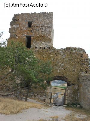 [P08] Cetatea Enisala - Ramasitele bastionului principal. » foto by iulianic
 - 
<span class="allrVoted glyphicon glyphicon-heart hidden" id="av1380279"></span>
<a class="m-l-10 hidden" id="sv1380279" onclick="voting_Foto_DelVot(,1380279,18448)" role="button">șterge vot <span class="glyphicon glyphicon-remove"></span></a>
<a id="v91380279" class=" c-red"  onclick="voting_Foto_SetVot(1380279)" role="button"><span class="glyphicon glyphicon-heart-empty"></span> <b>LIKE</b> = Votează poza</a> <img class="hidden"  id="f1380279W9" src="/imagini/loader.gif" border="0" /><span class="AjErrMes hidden" id="e1380279ErM"></span>