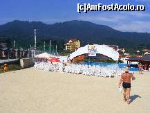 [P07] Smile Aqua Park-restaurantul principal si o parte din piscina de relaxare » foto by Cris
 - 
<span class="allrVoted glyphicon glyphicon-heart hidden" id="av219211"></span>
<a class="m-l-10 hidden" id="sv219211" onclick="voting_Foto_DelVot(,219211,18454)" role="button">șterge vot <span class="glyphicon glyphicon-remove"></span></a>
<a id="v9219211" class=" c-red"  onclick="voting_Foto_SetVot(219211)" role="button"><span class="glyphicon glyphicon-heart-empty"></span> <b>LIKE</b> = Votează poza</a> <img class="hidden"  id="f219211W9" src="/imagini/loader.gif" border="0" /><span class="AjErrMes hidden" id="e219211ErM"></span>