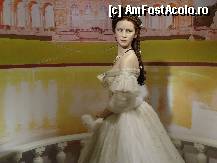 [P06] MUZEUL FIGURILOR DE CEARA Madame Tussauds -PRATER  Viena- SISI » foto by kmy
 - 
<span class="allrVoted glyphicon glyphicon-heart hidden" id="av284248"></span>
<a class="m-l-10 hidden" id="sv284248" onclick="voting_Foto_DelVot(,284248,18456)" role="button">șterge vot <span class="glyphicon glyphicon-remove"></span></a>
<a id="v9284248" class=" c-red"  onclick="voting_Foto_SetVot(284248)" role="button"><span class="glyphicon glyphicon-heart-empty"></span> <b>LIKE</b> = Votează poza</a> <img class="hidden"  id="f284248W9" src="/imagini/loader.gif" border="0" /><span class="AjErrMes hidden" id="e284248ErM"></span>