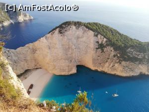 [P34] Navagio cliff view » foto by Madelayne13
 - 
<span class="allrVoted glyphicon glyphicon-heart hidden" id="av1177525"></span>
<a class="m-l-10 hidden" id="sv1177525" onclick="voting_Foto_DelVot(,1177525,18547)" role="button">șterge vot <span class="glyphicon glyphicon-remove"></span></a>
<a id="v91177525" class=" c-red"  onclick="voting_Foto_SetVot(1177525)" role="button"><span class="glyphicon glyphicon-heart-empty"></span> <b>LIKE</b> = Votează poza</a> <img class="hidden"  id="f1177525W9" src="/imagini/loader.gif" border="0" /><span class="AjErrMes hidden" id="e1177525ErM"></span>