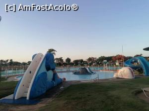 [P21] piscina cu tobogane pentru copii » foto by crinatoader
 - 
<span class="allrVoted glyphicon glyphicon-heart hidden" id="av1265149"></span>
<a class="m-l-10 hidden" id="sv1265149" onclick="voting_Foto_DelVot(,1265149,18563)" role="button">șterge vot <span class="glyphicon glyphicon-remove"></span></a>
<a id="v91265149" class=" c-red"  onclick="voting_Foto_SetVot(1265149)" role="button"><span class="glyphicon glyphicon-heart-empty"></span> <b>LIKE</b> = Votează poza</a> <img class="hidden"  id="f1265149W9" src="/imagini/loader.gif" border="0" /><span class="AjErrMes hidden" id="e1265149ErM"></span>