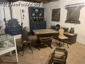 [P36] Cetatea țărăneascî Prejmer,interior tradițional săsesc » foto by AZE
 - 
<span class="allrVoted glyphicon glyphicon-heart hidden" id="av1394254"></span>
<a class="m-l-10 hidden" id="sv1394254" onclick="voting_Foto_DelVot(,1394254,18588)" role="button">șterge vot <span class="glyphicon glyphicon-remove"></span></a>
<a id="v91394254" class=" c-red"  onclick="voting_Foto_SetVot(1394254)" role="button"><span class="glyphicon glyphicon-heart-empty"></span> <b>LIKE</b> = Votează poza</a> <img class="hidden"  id="f1394254W9" src="/imagini/loader.gif" border="0" /><span class="AjErrMes hidden" id="e1394254ErM"></span>
