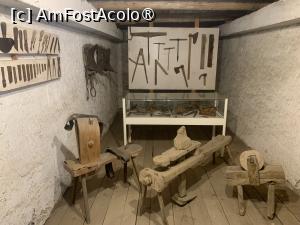 [P38] Cetatea țărăneascî Prejmer,scule și unelte » foto by AZE
 - 
<span class="allrVoted glyphicon glyphicon-heart hidden" id="av1394256"></span>
<a class="m-l-10 hidden" id="sv1394256" onclick="voting_Foto_DelVot(,1394256,18588)" role="button">șterge vot <span class="glyphicon glyphicon-remove"></span></a>
<a id="v91394256" class=" c-red"  onclick="voting_Foto_SetVot(1394256)" role="button"><span class="glyphicon glyphicon-heart-empty"></span> <b>LIKE</b> = Votează poza</a> <img class="hidden"  id="f1394256W9" src="/imagini/loader.gif" border="0" /><span class="AjErrMes hidden" id="e1394256ErM"></span>