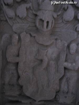 [P22] Insemnele puterii pe piatra funerară » foto by Michi
 - 
<span class="allrVoted glyphicon glyphicon-heart hidden" id="av554773"></span>
<a class="m-l-10 hidden" id="sv554773" onclick="voting_Foto_DelVot(,554773,18588)" role="button">șterge vot <span class="glyphicon glyphicon-remove"></span></a>
<a id="v9554773" class=" c-red"  onclick="voting_Foto_SetVot(554773)" role="button"><span class="glyphicon glyphicon-heart-empty"></span> <b>LIKE</b> = Votează poza</a> <img class="hidden"  id="f554773W9" src="/imagini/loader.gif" border="0" /><span class="AjErrMes hidden" id="e554773ErM"></span>