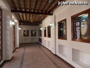 [P42] Al Ain, Muzeul Palatul Şeicului Zayed, Galeria cu membrii familiei Al Nahyan care au condus emiratul » foto by mprofeanu
 - 
<span class="allrVoted glyphicon glyphicon-heart hidden" id="av630813"></span>
<a class="m-l-10 hidden" id="sv630813" onclick="voting_Foto_DelVot(,630813,18644)" role="button">șterge vot <span class="glyphicon glyphicon-remove"></span></a>
<a id="v9630813" class=" c-red"  onclick="voting_Foto_SetVot(630813)" role="button"><span class="glyphicon glyphicon-heart-empty"></span> <b>LIKE</b> = Votează poza</a> <img class="hidden"  id="f630813W9" src="/imagini/loader.gif" border="0" /><span class="AjErrMes hidden" id="e630813ErM"></span>