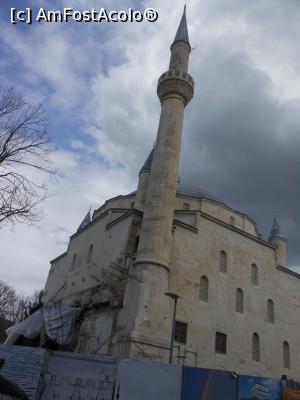 [P32] Razgrad - În centrul orașului, Moscheea Ibrahim Pașa. » foto by iulianic
 - 
<span class="allrVoted glyphicon glyphicon-heart hidden" id="av1359443"></span>
<a class="m-l-10 hidden" id="sv1359443" onclick="voting_Foto_DelVot(,1359443,18752)" role="button">șterge vot <span class="glyphicon glyphicon-remove"></span></a>
<a id="v91359443" class=" c-red"  onclick="voting_Foto_SetVot(1359443)" role="button"><span class="glyphicon glyphicon-heart-empty"></span> <b>LIKE</b> = Votează poza</a> <img class="hidden"  id="f1359443W9" src="/imagini/loader.gif" border="0" /><span class="AjErrMes hidden" id="e1359443ErM"></span>
