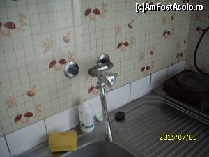[P14] Robinetul de apă caldă, plecat și el, ca tot omu', în concediu! :))  » foto by puiutea
 - 
<span class="allrVoted glyphicon glyphicon-heart hidden" id="av661345"></span>
<a class="m-l-10 hidden" id="sv661345" onclick="voting_Foto_DelVot(,661345,18785)" role="button">șterge vot <span class="glyphicon glyphicon-remove"></span></a>
<a id="v9661345" class=" c-red"  onclick="voting_Foto_SetVot(661345)" role="button"><span class="glyphicon glyphicon-heart-empty"></span> <b>LIKE</b> = Votează poza</a> <img class="hidden"  id="f661345W9" src="/imagini/loader.gif" border="0" /><span class="AjErrMes hidden" id="e661345ErM"></span>