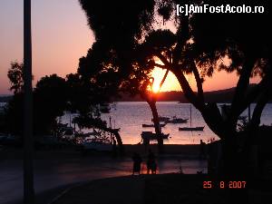 [P04] Apus in Ayvalik » foto by Cristi Siderof
 - 
<span class="allrVoted glyphicon glyphicon-heart hidden" id="av644515"></span>
<a class="m-l-10 hidden" id="sv644515" onclick="voting_Foto_DelVot(,644515,18787)" role="button">șterge vot <span class="glyphicon glyphicon-remove"></span></a>
<a id="v9644515" class=" c-red"  onclick="voting_Foto_SetVot(644515)" role="button"><span class="glyphicon glyphicon-heart-empty"></span> <b>LIKE</b> = Votează poza</a> <img class="hidden"  id="f644515W9" src="/imagini/loader.gif" border="0" /><span class="AjErrMes hidden" id="e644515ErM"></span>