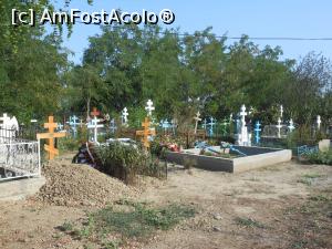 [P39] Mila 23 - Cimitirul satului.  » foto by iulianic
 - 
<span class="allrVoted glyphicon glyphicon-heart hidden" id="av1108301"></span>
<a class="m-l-10 hidden" id="sv1108301" onclick="voting_Foto_DelVot(,1108301,18815)" role="button">șterge vot <span class="glyphicon glyphicon-remove"></span></a>
<a id="v91108301" class=" c-red"  onclick="voting_Foto_SetVot(1108301)" role="button"><span class="glyphicon glyphicon-heart-empty"></span> <b>LIKE</b> = Votează poza</a> <img class="hidden"  id="f1108301W9" src="/imagini/loader.gif" border="0" /><span class="AjErrMes hidden" id="e1108301ErM"></span>