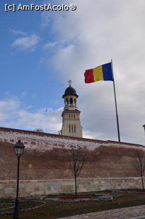 [P03] rosu, galben si albastru...  » foto by danup
 - 
<span class="allrVoted glyphicon glyphicon-heart hidden" id="av714420"></span>
<a class="m-l-10 hidden" id="sv714420" onclick="voting_Foto_DelVot(,714420,18888)" role="button">șterge vot <span class="glyphicon glyphicon-remove"></span></a>
<a id="v9714420" class=" c-red"  onclick="voting_Foto_SetVot(714420)" role="button"><span class="glyphicon glyphicon-heart-empty"></span> <b>LIKE</b> = Votează poza</a> <img class="hidden"  id="f714420W9" src="/imagini/loader.gif" border="0" /><span class="AjErrMes hidden" id="e714420ErM"></span>