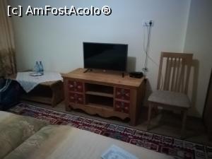 [P09] Camera dubla » foto by Mika
 - 
<span class="allrVoted glyphicon glyphicon-heart hidden" id="av1227005"></span>
<a class="m-l-10 hidden" id="sv1227005" onclick="voting_Foto_DelVot(,1227005,18901)" role="button">șterge vot <span class="glyphicon glyphicon-remove"></span></a>
<a id="v91227005" class=" c-red"  onclick="voting_Foto_SetVot(1227005)" role="button"><span class="glyphicon glyphicon-heart-empty"></span> <b>LIKE</b> = Votează poza</a> <img class="hidden"  id="f1227005W9" src="/imagini/loader.gif" border="0" /><span class="AjErrMes hidden" id="e1227005ErM"></span>